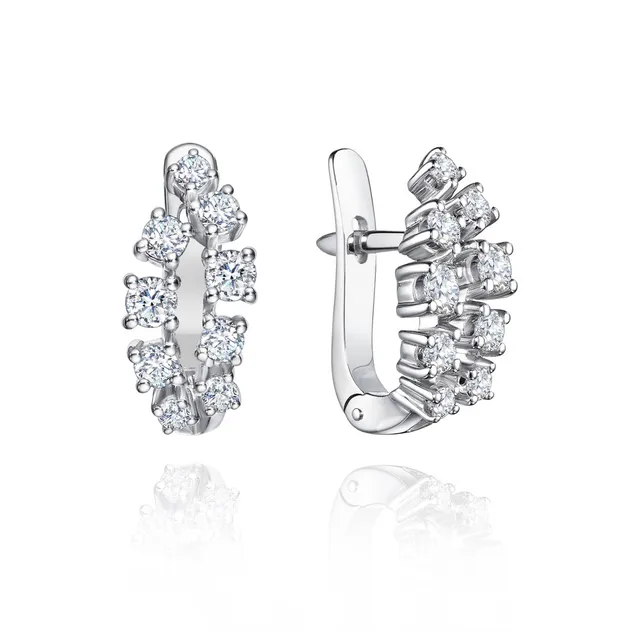 Серьги из золота 585 с бриллиантом