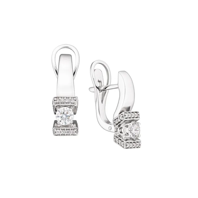 Серьги из золота 585 с бриллиантом