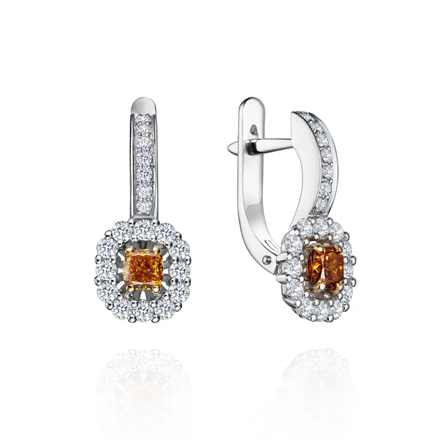 Серьги из золота 585 с бриллиантом