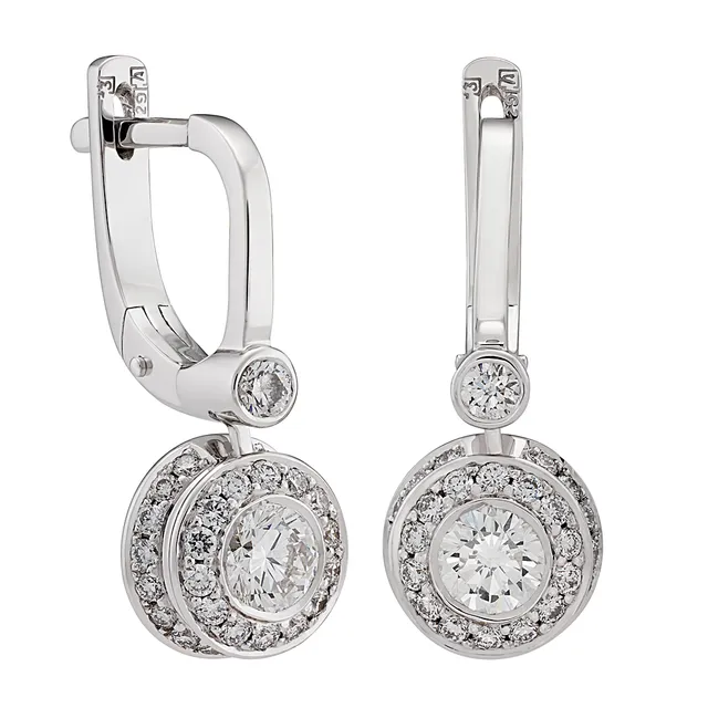 Серьги из золота 750 с бриллиантом